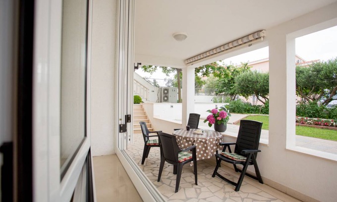 Razanj Apartment | 60 m² Apartment ∙ 1 bedroom ∙ 4 guests