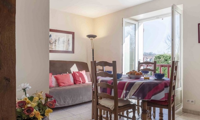 Behobie Apartment | 60 m² Apartment ∙ 2 bedrooms ∙ 4 guests