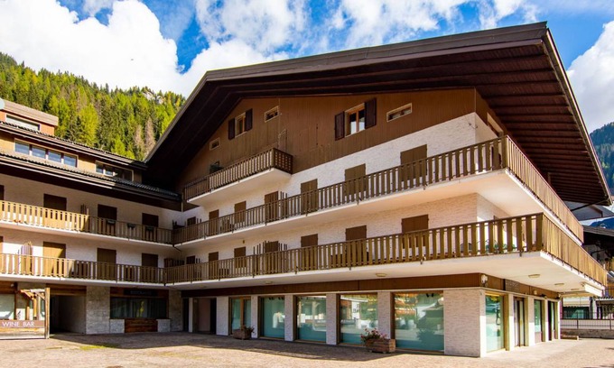 Canazei Apartment | 60 m² Apartment ∙ 2 bedrooms ∙ 4 guests