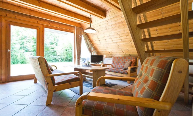 Monkebull House | 60 m² House ∙ 3 bedrooms ∙ 2 guests