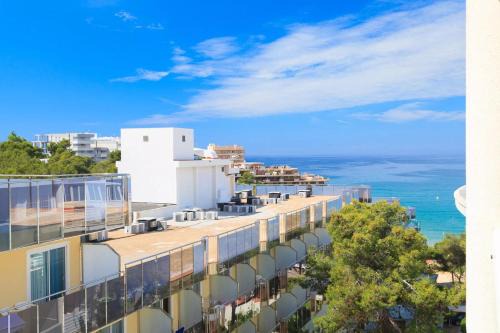 Cap de Salou Apartment | 602 Cala Forn Salou Side sea views w Direct access to the beach