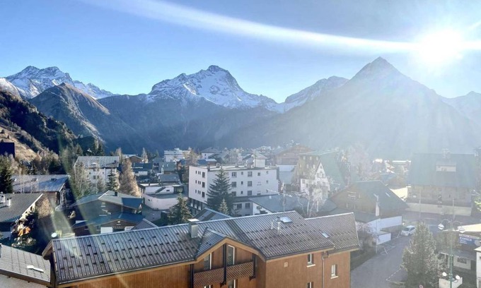 Les Deux Alpes Apartment | 64 m² Apartment ∙ 2 bedrooms ∙ 8 guests