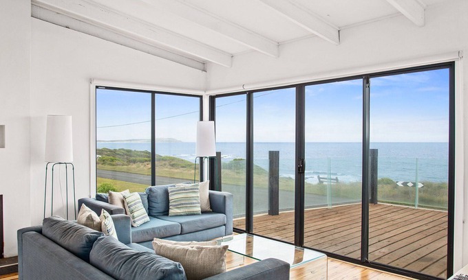Sunderland Bay House | 64 The Esplanade, Sunderland Bay - Close to the beach