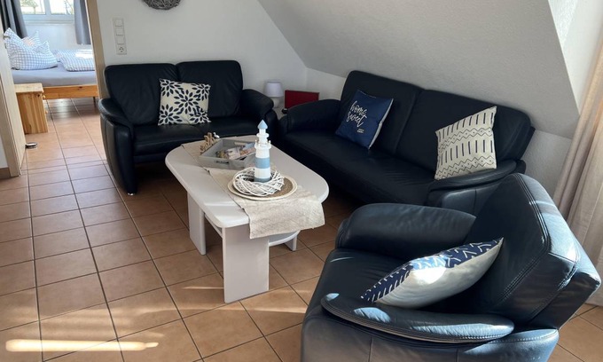 Vollerwiek Apartment | 65 m² Apartment ∙ 2 bedrooms ∙ 5 guests