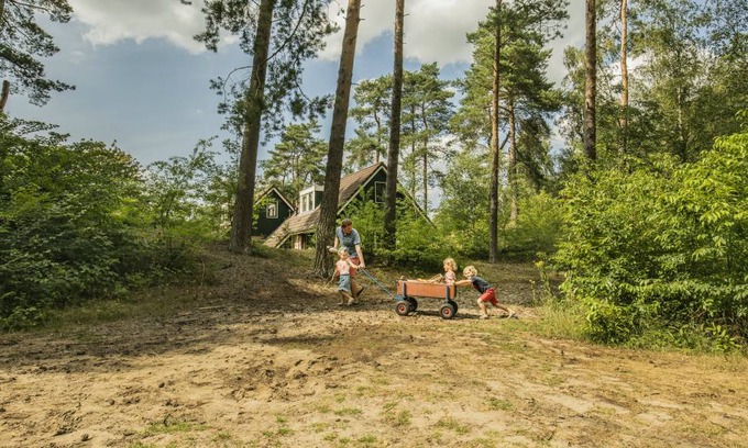 Eerbeek House | 65 m² Bungalow ∙ 3 bedrooms ∙ 6 guests