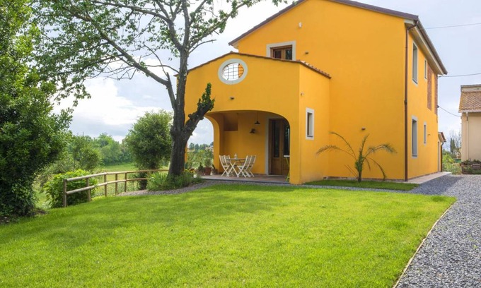 Fucecchio Villa | 65 m² Villa ∙ 1 bedroom ∙ 2 guests