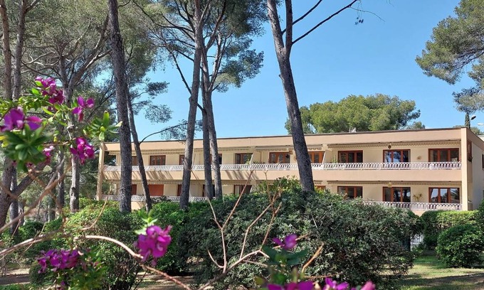 Sanary-sur-Mer Apartment | 67 m² Apartment ∙ 2 bedrooms ∙ 6 guests