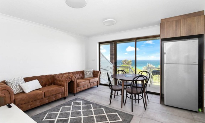 Ulladulla Apartment | 67 South Pacific Crescent - Apartment 2