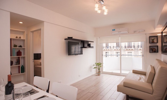 Congreso Apartment | 6G - Gorgeous Downtown Apt.