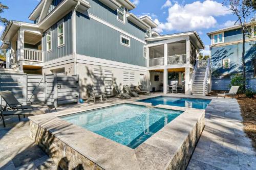 North Forest Beach House | 7 Bed 6 and one half bath with private pool spa & private beach access