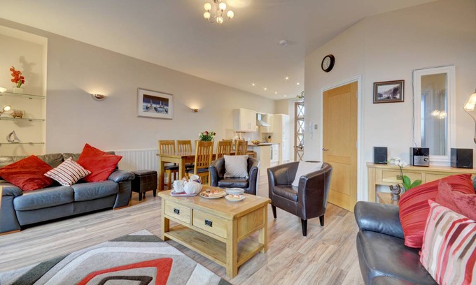 Hele Cottage | 7 Cove View