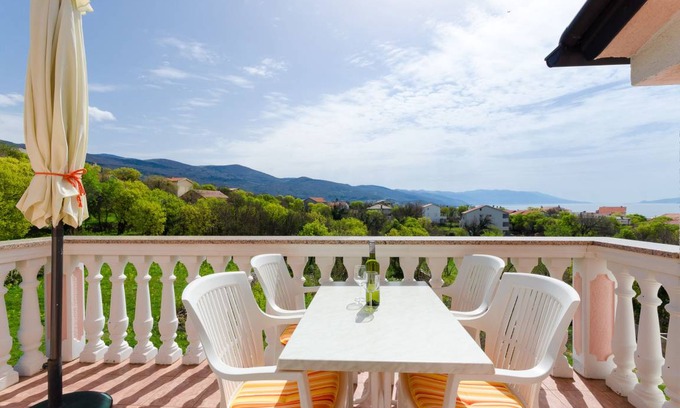 Povile Apartment | 70 m² Apartment ∙ 2 bedrooms ∙ 5 guests