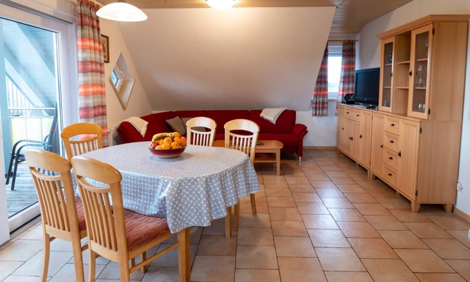 Tettnang Apartment | 70 m² Apartment ∙ 2 bedrooms ∙ 5 guests