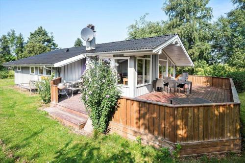 Bog By House | 7349-Bogo-By-Kvaernen-49