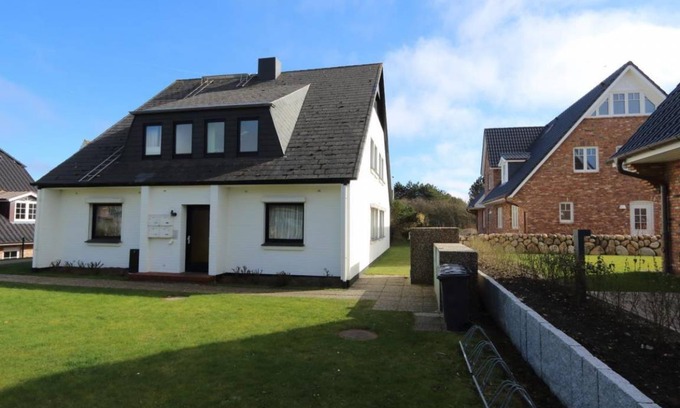 Westerland Apartment | 74 m² Apartment ∙ 2 bedrooms ∙ 4 guests