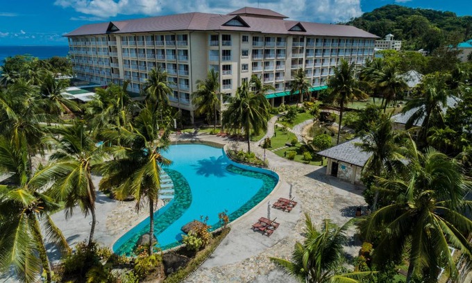 Malakal Island Resort | 74 m² Resort ∙ 127 guests