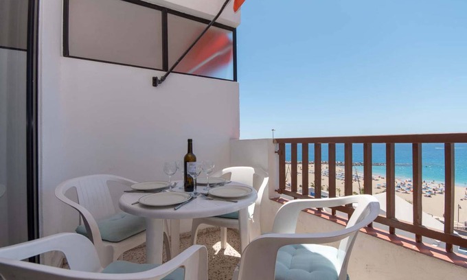Los Cristianos Apartment | 75 m² Apartment ∙ 2 bedrooms ∙ 4 guests