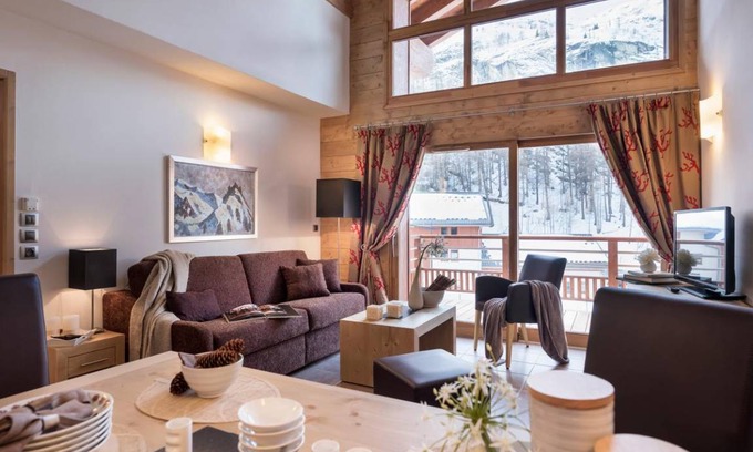 Les Boisses Apartment | 75 m² Apartment ∙ 3 bedrooms ∙ 8 guests