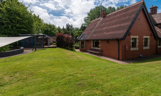 Craven Arms Cottage | 75 m² Cabin ∙ 1 bedroom ∙ 2 guests