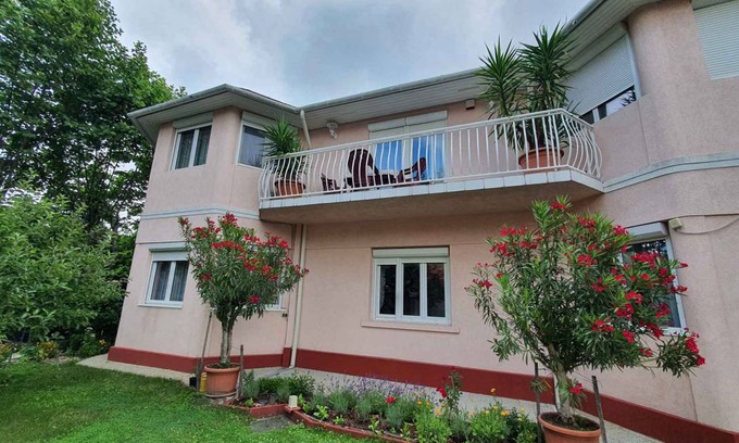 Siofok Apartment | 78 m² Apartment ∙ 2 bedrooms ∙ 5 guests