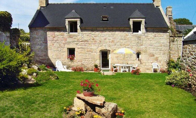 Plouhinec House | 80 m² House ∙ 2 bedrooms ∙ 5 guests