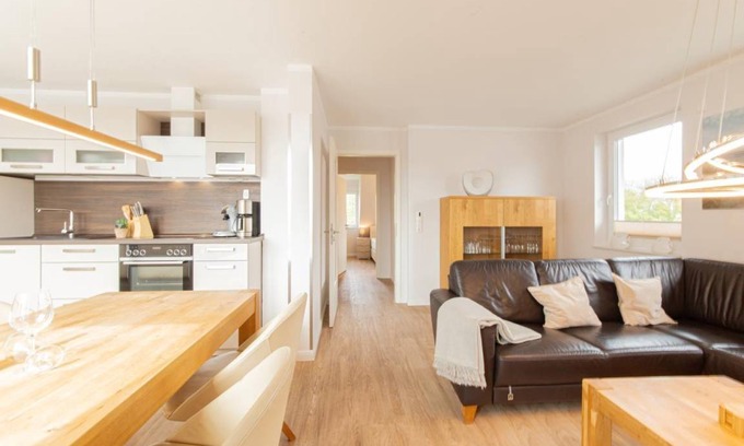 Timmendorfer Strand Apartment | 85 m² Apartment ∙ 1 bedroom ∙ 6 guests