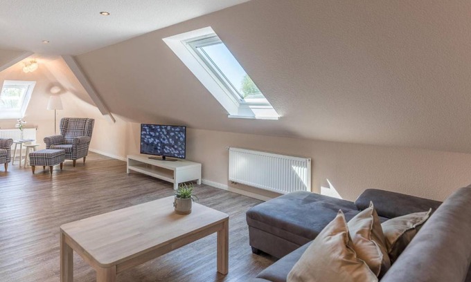 Husum Apartment | 85 m² Apartment ∙ 2 bedrooms ∙ 5 guests