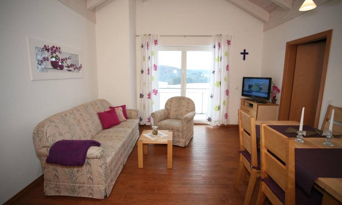 Regen Apartment | 85 m² Apartment ∙ 2 bedrooms ∙ 4 guests