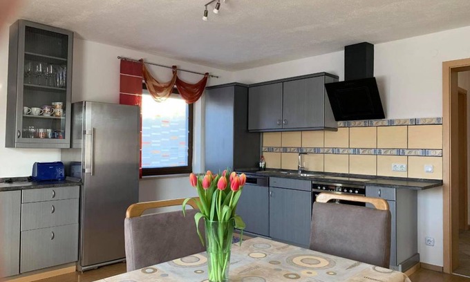 Regen Apartment | 85 m² Apartment ∙ 2 bedrooms ∙ 4 guests