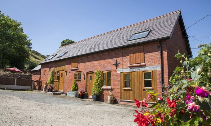Llangollen Cottage | 85 m² Cabin ∙ 2 bedrooms ∙ 4 guests