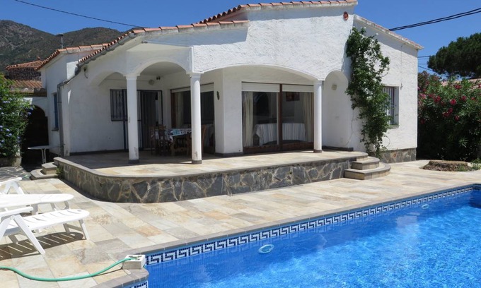 El Mas Bosca Villa | 85 m² Villa ∙ 3 bedrooms ∙ 6 guests