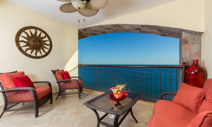 Bella Vista Condo | 86 m² Condo ∙ 1 bedroom ∙ 4 guests