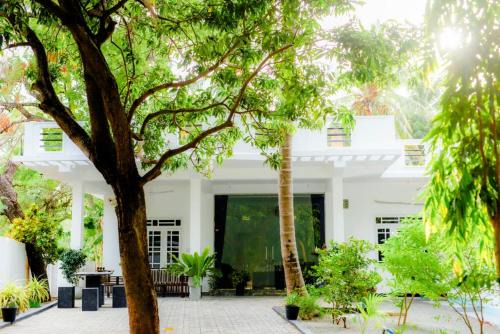 Trincomalee Hotel | 86 Villa Trincomalee