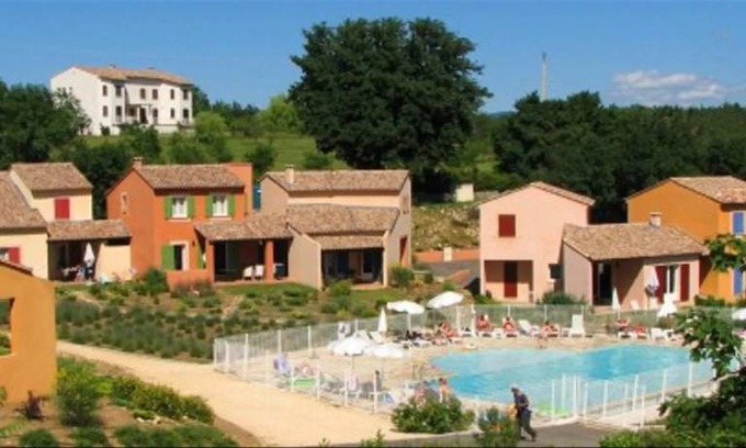 Saint-Trinit House | 89 m² House ∙ 3 bedrooms ∙ 6 guests