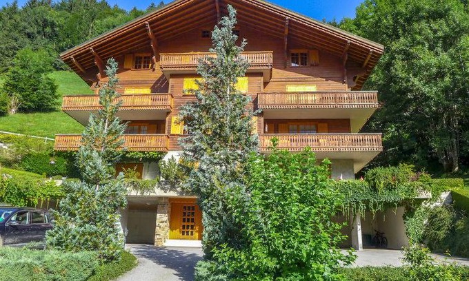 Champery Apartment | 90 m² Apartment ∙ 2 bedrooms ∙ 7 guests