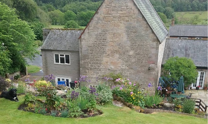 Harbottle Cottage | 90 m² Cottage ∙ 1 bedroom ∙ 3 guests