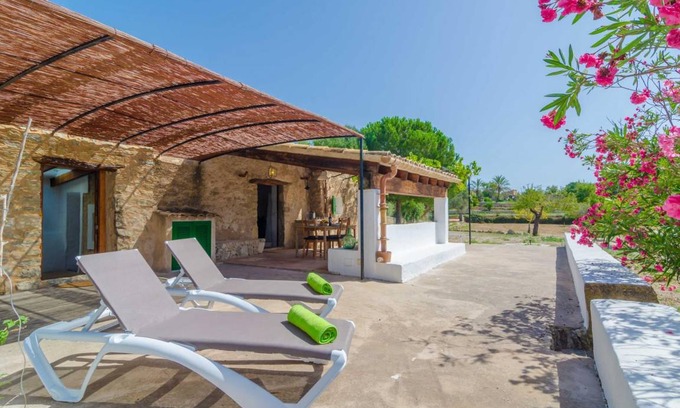 Montuiri Villa | 90 m² Villa ∙ 1 bedroom ∙ 2 guests