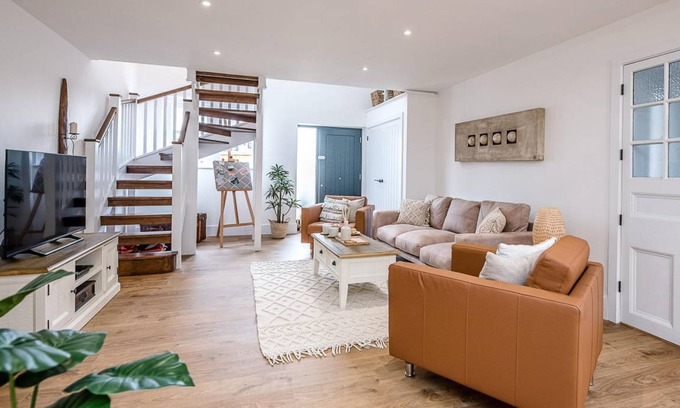 Leiston House | 93 m² House ∙ 3 bedrooms ∙ 6 guests