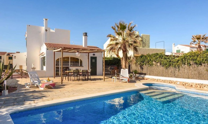 Cales Piques Villa | 93 m² Villa ∙ 3 bedrooms ∙ 5 guests
