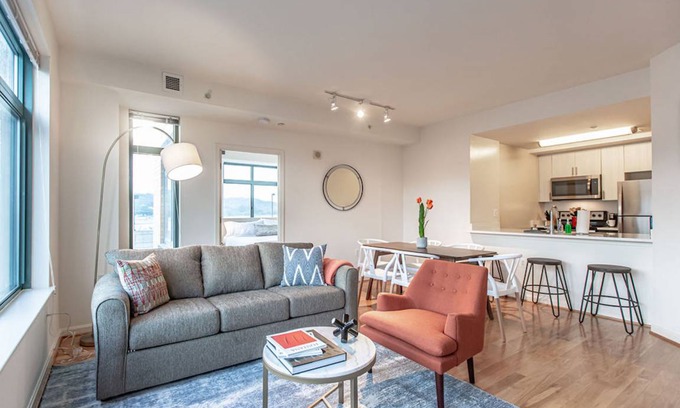 Shirlington Apartment | 94 m² Apartment ∙ 2 bedrooms ∙ 6 guests