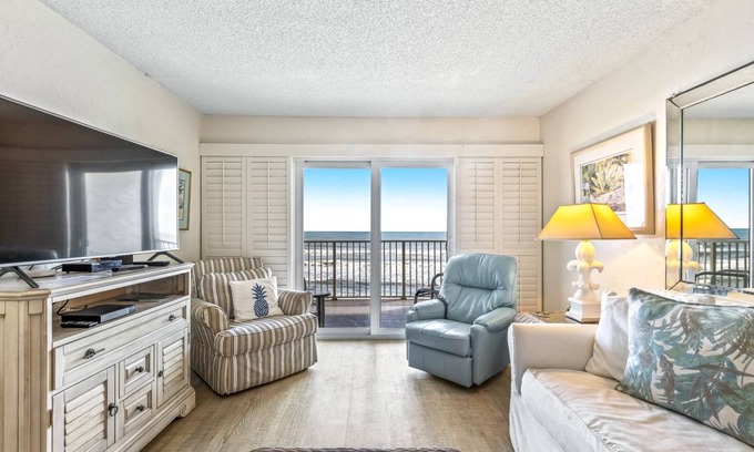 New Smyrna Beach Condo | 94 m² Condo ∙ 2 bedrooms ∙ 4 guests