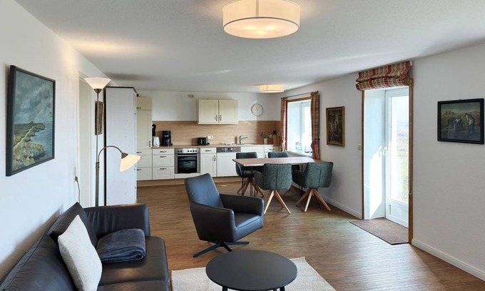 Norddorf Apartment | 95 m² Apartment ∙ 2 bedrooms ∙ 4 guests