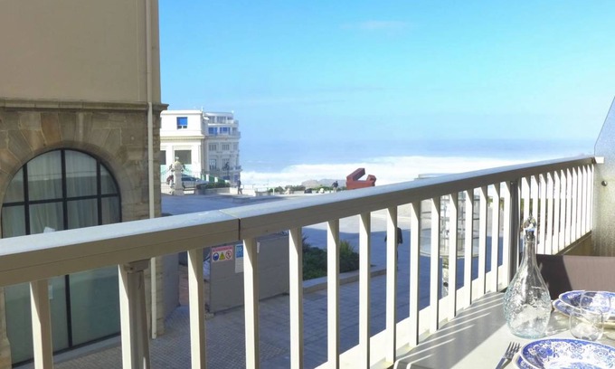 Biarritz City Centre Apartment | 98 m² Apartment ∙ 3 bedrooms ∙ 6 guests