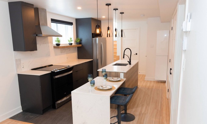 Saint-Joseph-du-Lac Apartment | A 100m du Transport en Commun, Proche de la Place D'oka et du Parc Aquatique