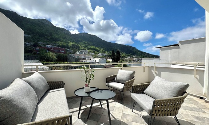 Anacapri House | A&A Rooms