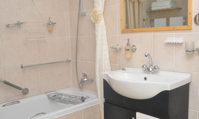 Harare House | a beautiful and quite home with beautiful urban decor