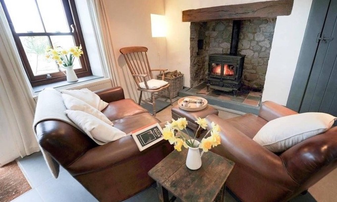 Llangadog Cottage | A beautifully refurbished and unique 250 year old remote Welsh farmhouse