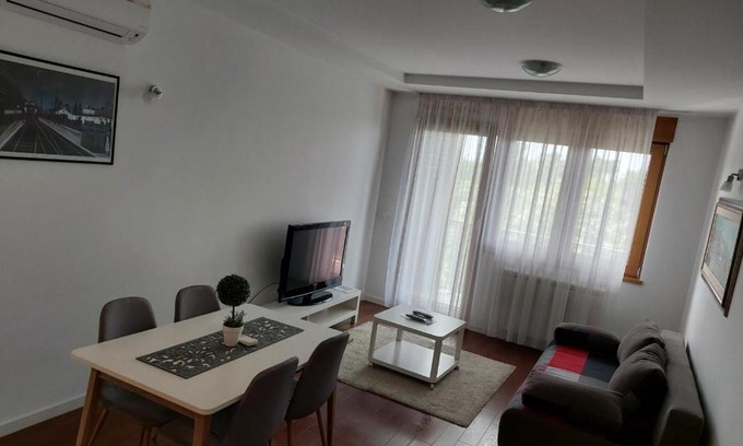 Novi Beograd Apartment | A Blok A9