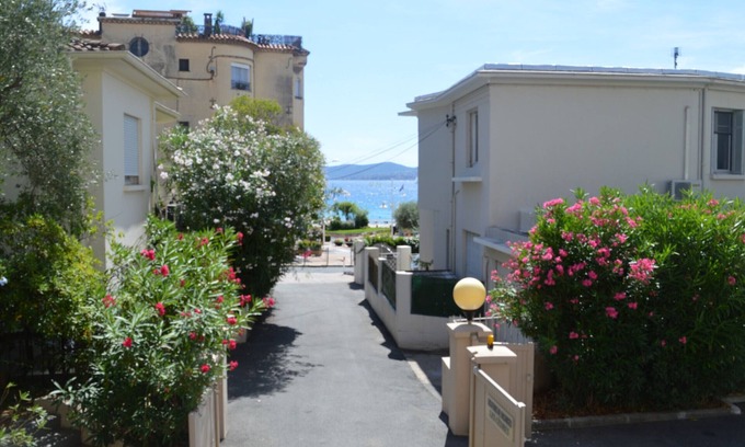 Saint-Raphael Apartment | A/C Studio near beach, shops & station with WiFi, optional parking