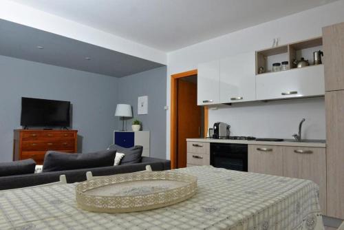 Iseo Apartment | A due passi dal lago (CIR 017085-LNI-00017)
